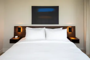 Boardwalk Suites by Kasa | One Bedroom Suite - Image 2