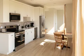 Boardwalk Suites by Kasa | One Bedroom Suite - Image 4