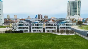 Rated Top 5% Spectacular City, Park & Ocean Views! - Image 3