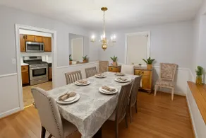 Chic Towson Retreat: 4BR Getaway Near Baltimore - Image 3