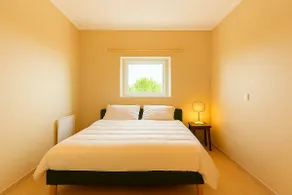 New cocoon between sea and countryside, sleeps 4, Parking - Image 3