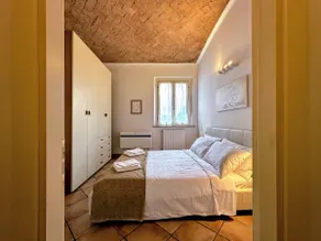 [Near Free Parking] Strepitoso Fresco - Image 2