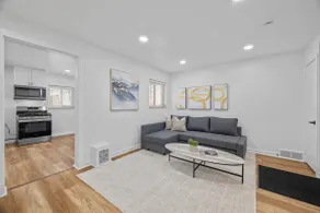 Pittsburgh/Millvale Modern & Cozy 1BD w/Parking - Image 5