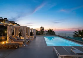 Villa La mer de Crete - private pool & sew view - Image 2