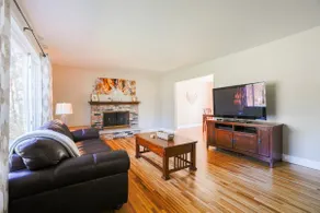 Keating Family Retreat | 5BR Near MSP, MOA & Zoo - Image 2