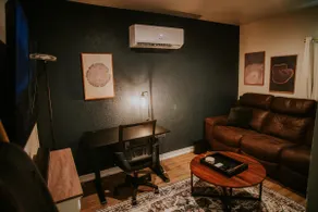 Superior-#1-Queen | Fireplace | Kitchen | WIFI - Image 5