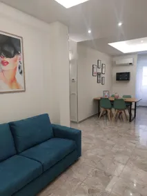The designer's home - Image 2