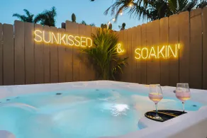 Hot Tub | Mini-Golf | Firepit | BBQ | Near Beaches - Image 5