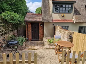 The Little Thatch - Image 2