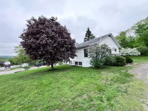 The Maine Adventure House • Huge Backyard - Image 3