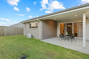 Newly Built 4BR Family Oasis | Comfort & Space - Image 4