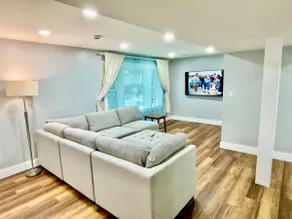 Oak House: Near DC, 4-Car Parking, 4-Bdr, 2-Living - Image 5