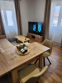 Comfortable Apartment 102 - Image 3