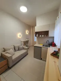 Sofias minimal apartment - Image 5