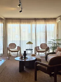 Elegant 3-bedroom apartment in the center, pool + parking included - Image 4