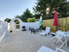 Petit pied-à-terre à Marennes - Image 2