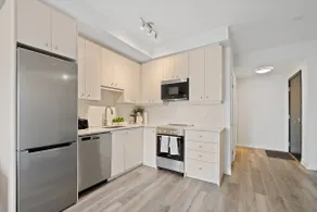 Luxe Retreat | Heart of DT Kitchener - Image 2