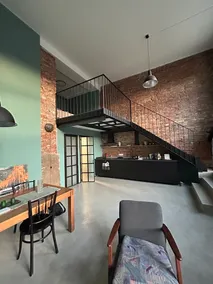 Artsy Urban Loft near Center & Sea - Image 3