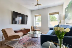 Bright 3BR Loft • Hoboken Gem - Image 2