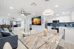 Cozy Condo in Siesta key with boat dock - Image 4