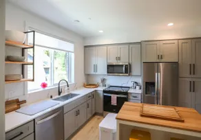 2 bed, townhome, Orcas Island, Madrona Suites #2 - Image 3