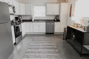 NEW Midland 3 bed 2 bath new construction duplex - Image 4