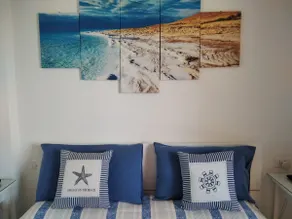 TWO-ROOM APARTMENT WITH PANORAMIC TERRACE AND LARGE GARDEN - Image 3
