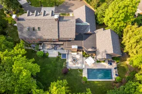 Luxury Princeton Estate Pool, Hot Tub, Sleeps 20 - Image 5