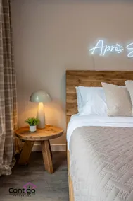 Apres Ski, DT, MtnView, TopFloor, AC, Sleeps 6 - Image 5