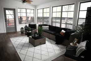 Main Getaway Sleeps 19, 15Bed/3.5 Bath, 2 Kitchens - Image 3