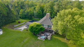 magnificent midcentury home - Image 3