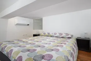 NEW - Loft 4 pax - 50m from Metro - Private Entry - Image 4