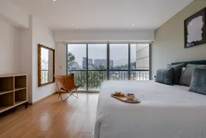 Capitalia | Stylish 1BR Apt + Amenities - Image 2