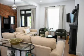 St. Louis Luxury Home 3BR/3.5BA Near Everything - Image 3