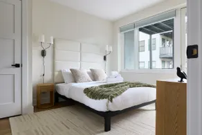 Peaceful 3BR Loft Walk Hoboken Minutes to NYC - Image 1