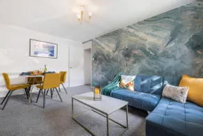 Modern 1 Bedroom Flat in Heart of East London - Image 5