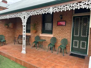 The Pepperberry Townhouse - Image 2