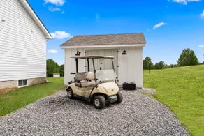 Lake access w/golf cart, kayaks, sauna and more! - Image 2