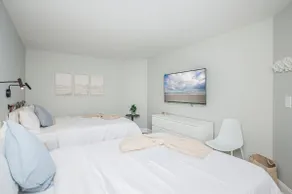 Ocean Front | Modern Zen Resort Getaway - Image 4