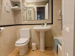 Pambnb - Bright Family Flat with Pools & Large Outdoor Space - Image 2