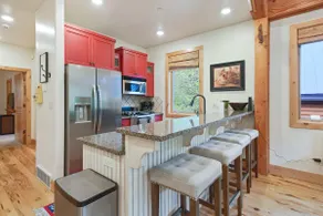 Peaceful Family Retreat in Provo - Image 4