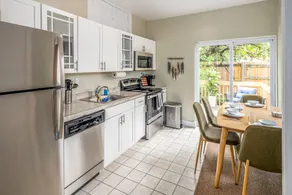 Mt Adams 2BR | Deck Views | King Bed | Sleeps 6 - Image 3