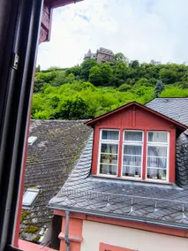 Bahala Old Town · 3 Bedrooms · Castle View | Rhein & Wein - Image 2