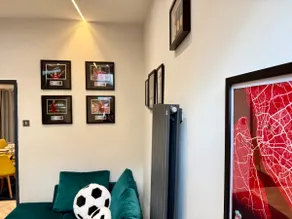 *Luxury LFC Fans House*Close Stadium*Free Parking* - Image 4
