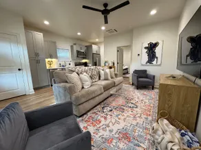 New Luxe 1-BDRM condo in Oxford - Image 3