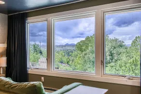 Spacious Suite Mtn Views Peaceful & Private - Image 5