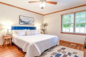 King Bed, Tvs, Kids Essentials, Grill, Packnplay - Image 2