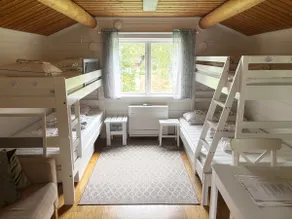Cozy cottage with sauna and AC near Norrtälje - Image 2