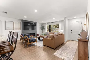 Private | 2 Full Suites | Cozy | Pets | Fenced - Image 2