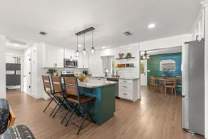 Private | 2 Full Suites | Cozy | Pets | Fenced - Image 3